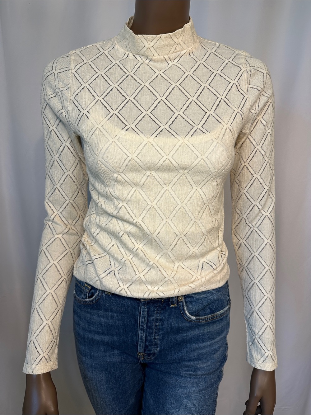 Red by BKE Mock Neck Top